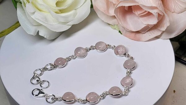 Rozenkwarts zilveren armband
